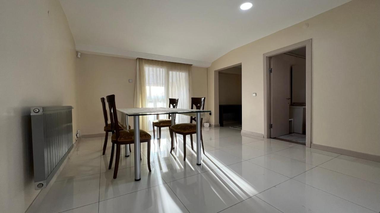 200 M2 Muhtesem Cati Kati, Roof Apartamento Estambul Exterior foto